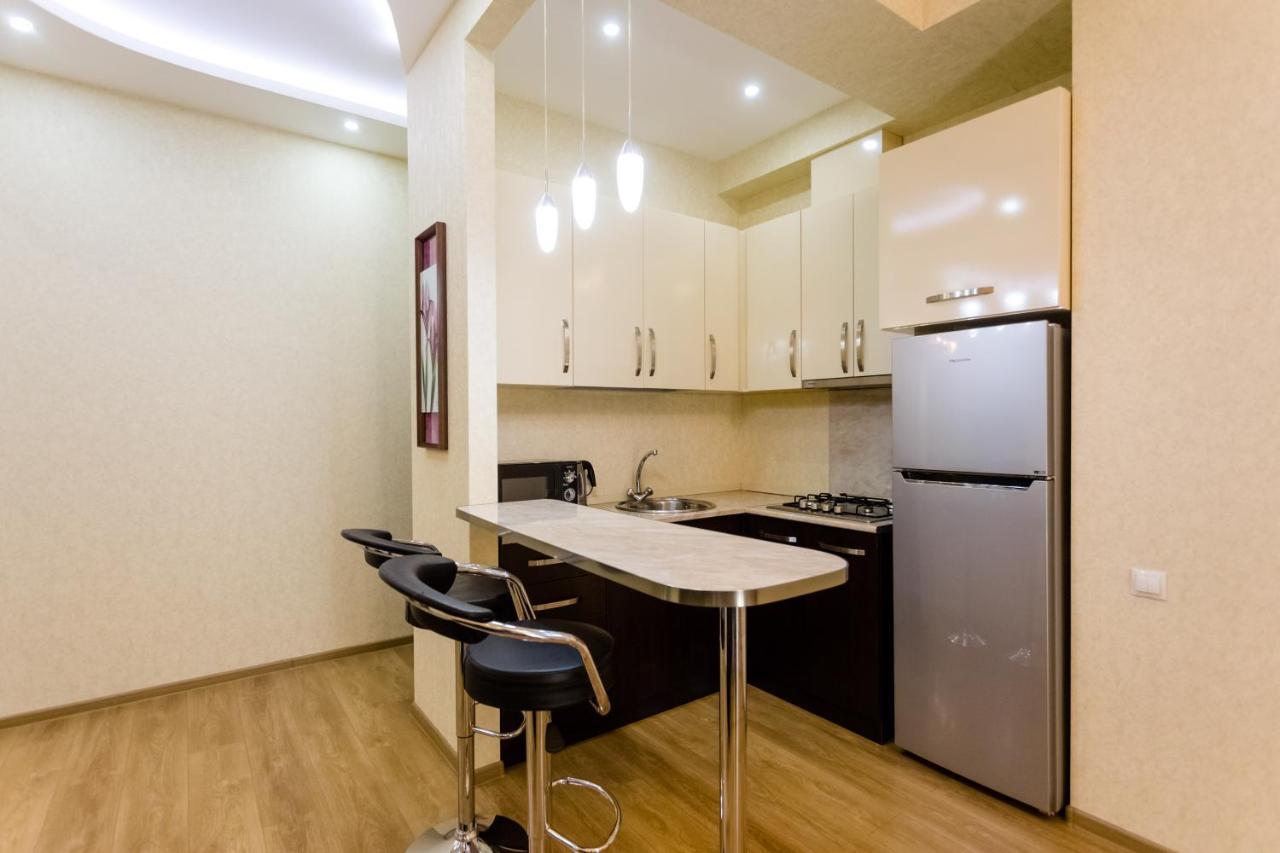 New! - Downtown Apartment Тбілісі Екстер'єр фото